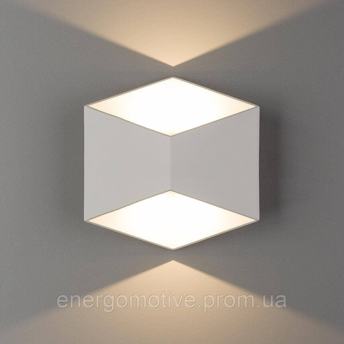 TRIANGLES LED WHITE